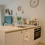 The White Coast Апартаменты