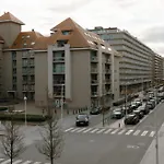 Апартаменты The White Coast